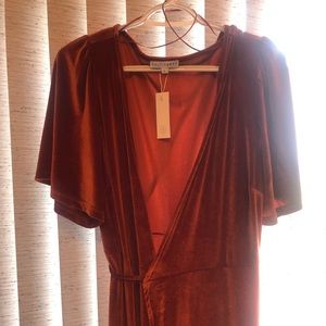 New with tags size large Baltic Born velvet wrap dress rust color